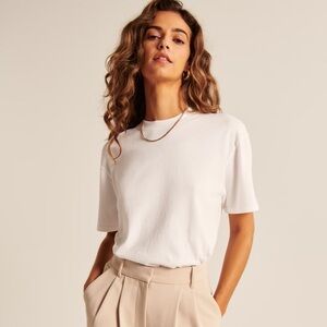 Abercrombie & Fitch Essential Easy Tee